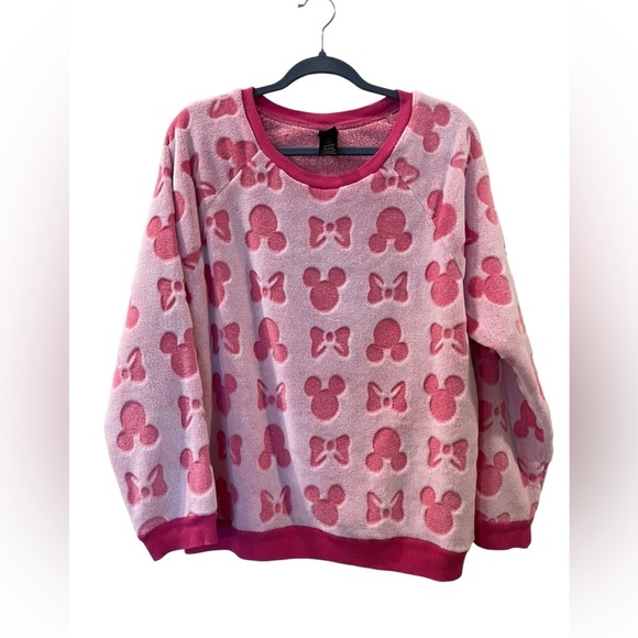 Disney Women’s Pink Minnie Mouse Furry Fleece Shirt Size XL - Picture 1 of 7